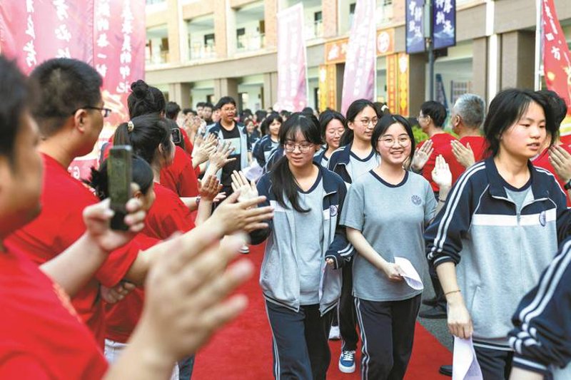宁波校服——品质见证成长